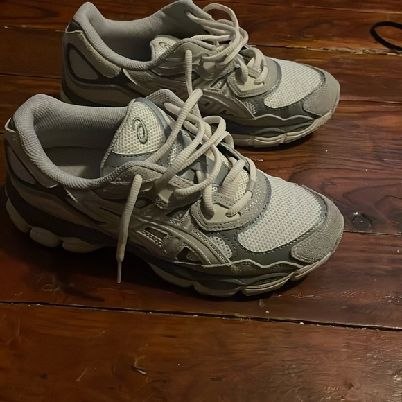 comfortable girls running shoes - Picture 1 of 1